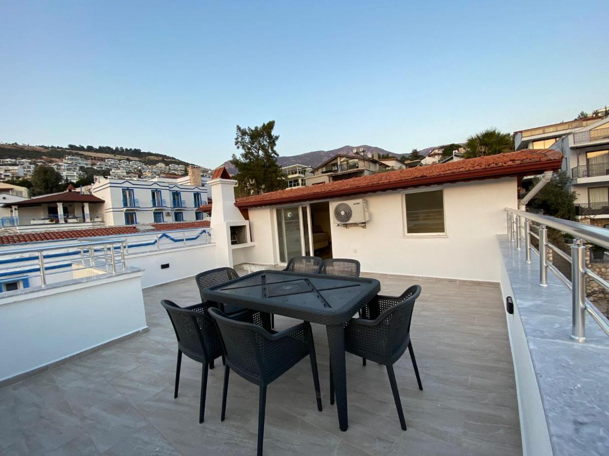 Shared Pool Flat Located 3 Min To Beach In Kalkan Apartment Екстериор снимка